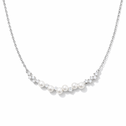 Pearls and diamonds Crossbar necklace