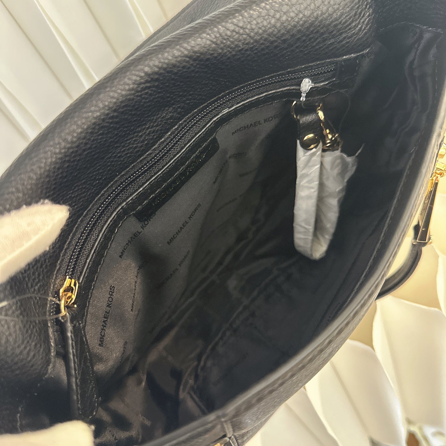 Michael Kors Evie Medium Leather Shoulder Bag