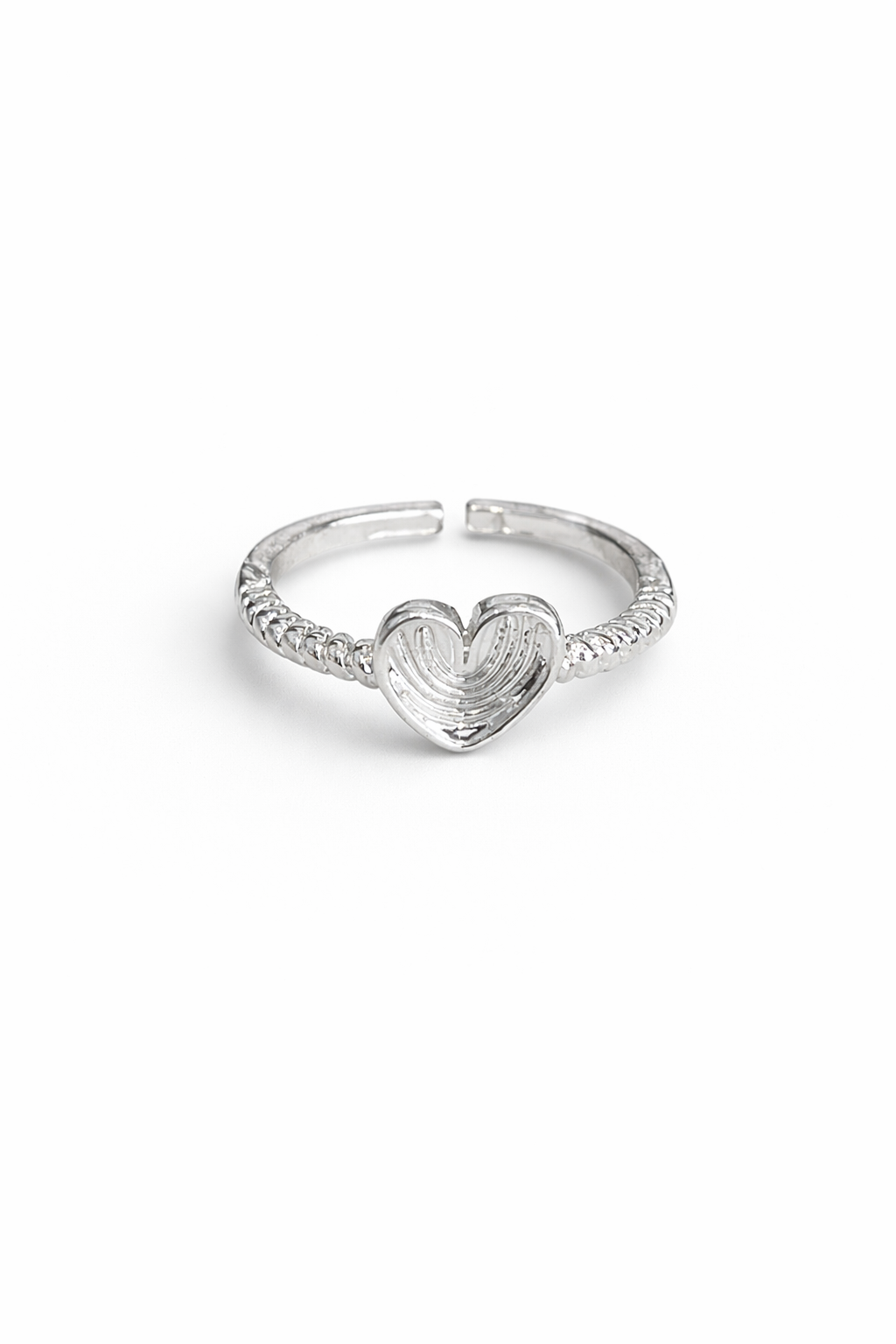 Silver heart-shaped adjustable ring