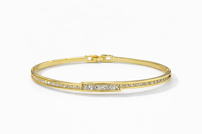 Round-cut white gold-coloured plated bracelet