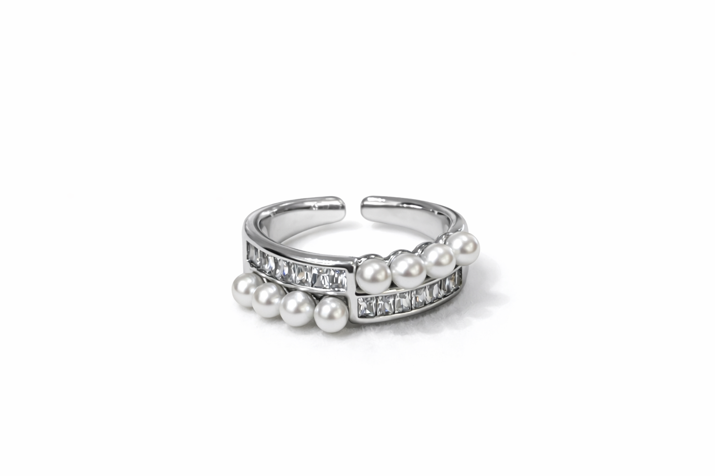 Inlaid pearls and cubic zirconia Adjustable ring