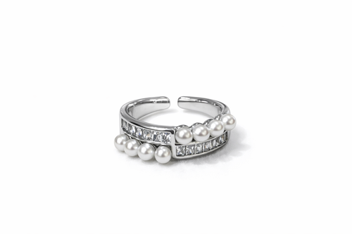 Inlaid pearls and cubic zirconia Adjustable ring