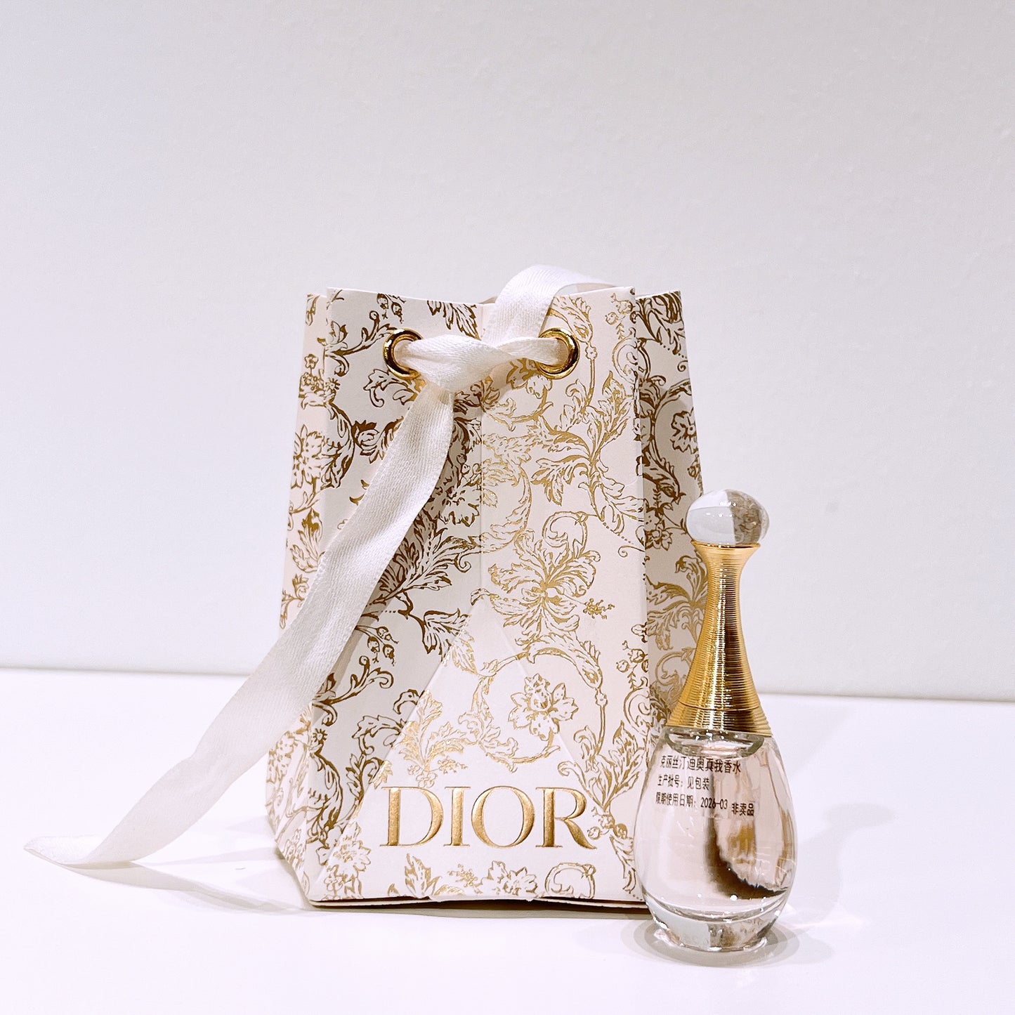 DIOR ATELIER OF DREAMS MINIATURE GIFT
