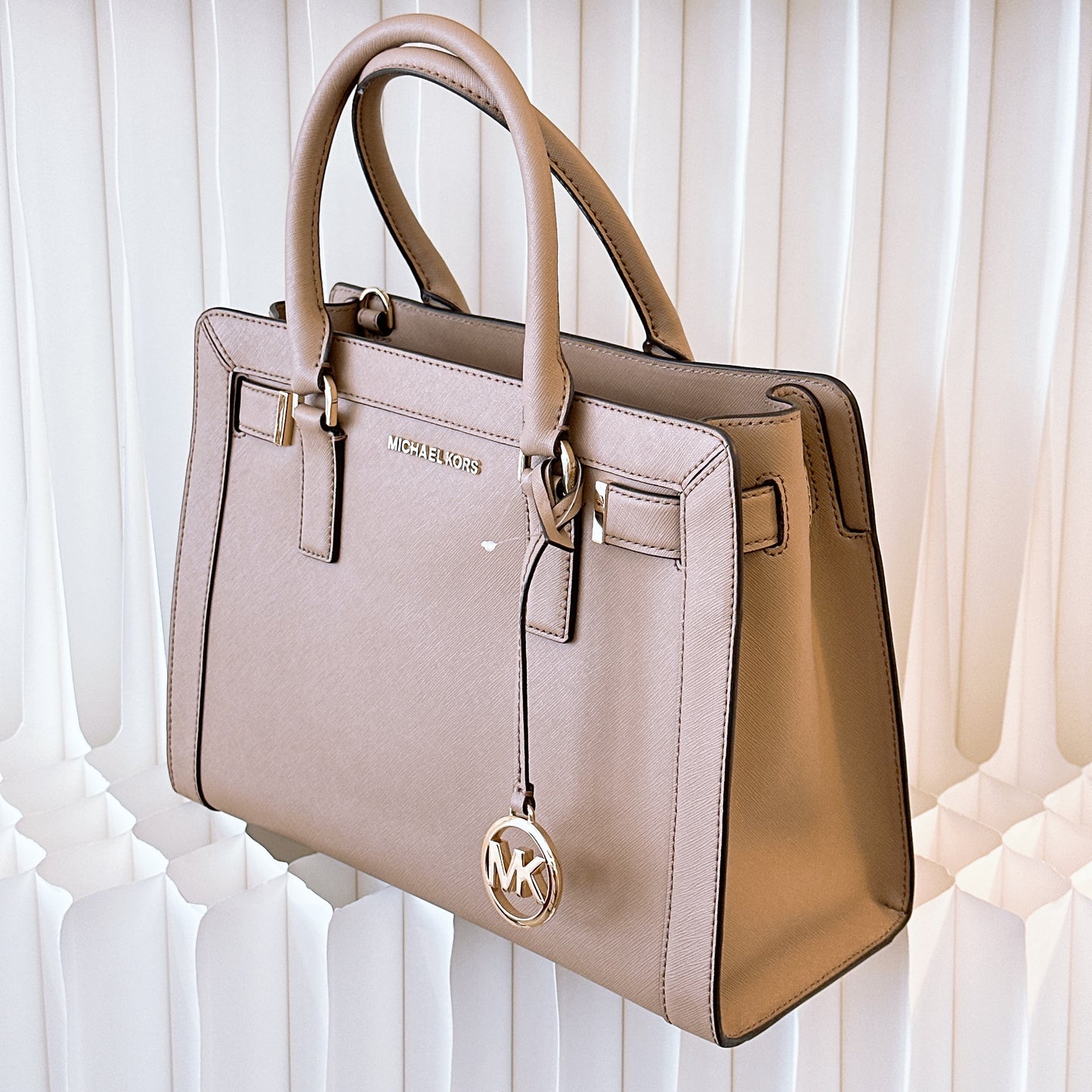 Michael Kors Dillon Medium Satchel