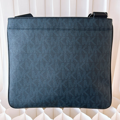 Michael Kors MK Jet Set Medium Flat Crossbody Bag NWT Blue