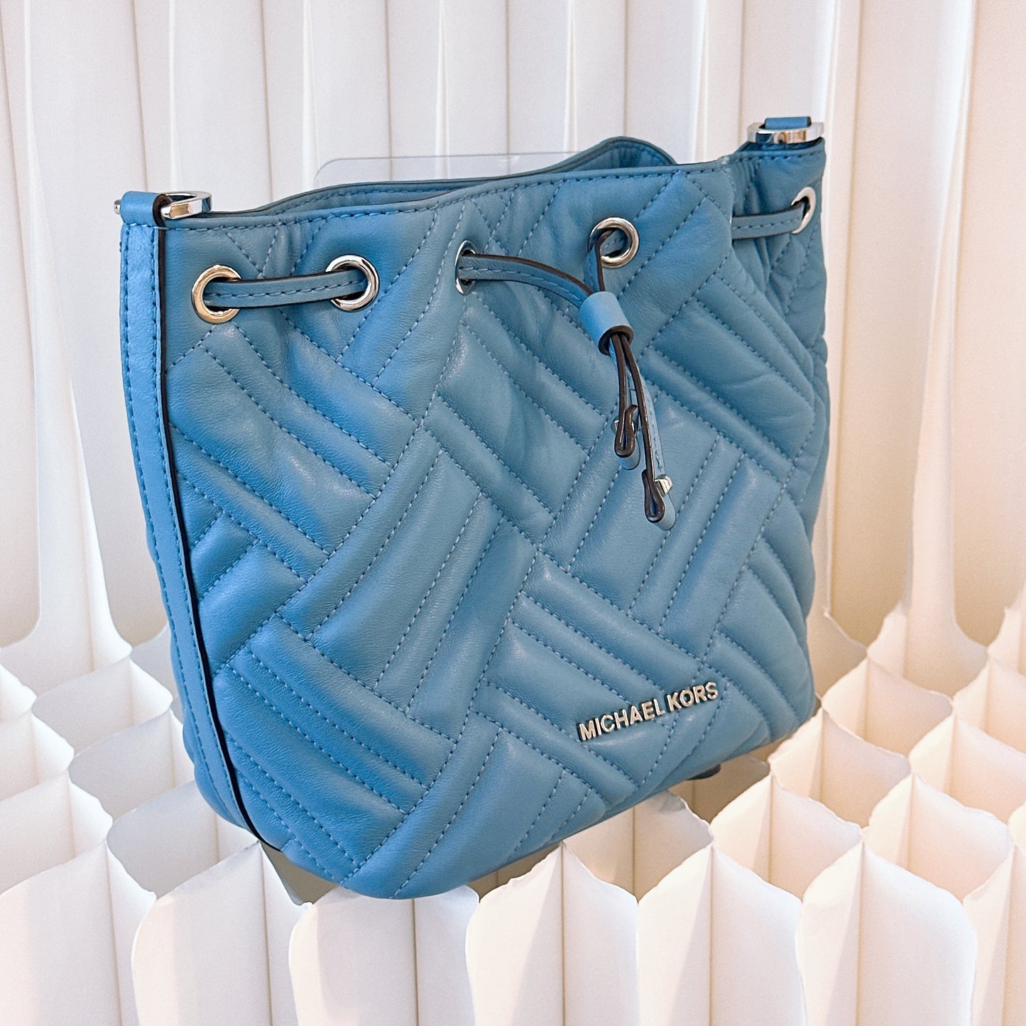 Michael Kors Peyton Leather Bucket Bag