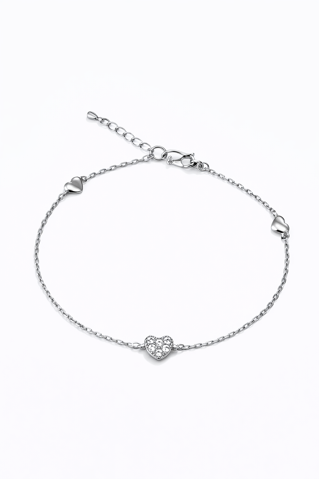 Heart-shaped silver bracelet