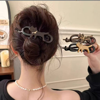Cat twist hair clip