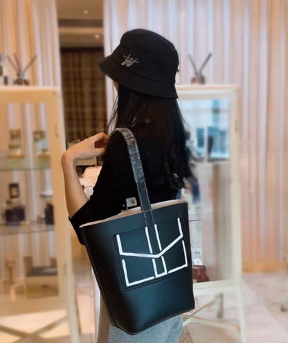 Estee Lauder Parfum Leather Tote Black