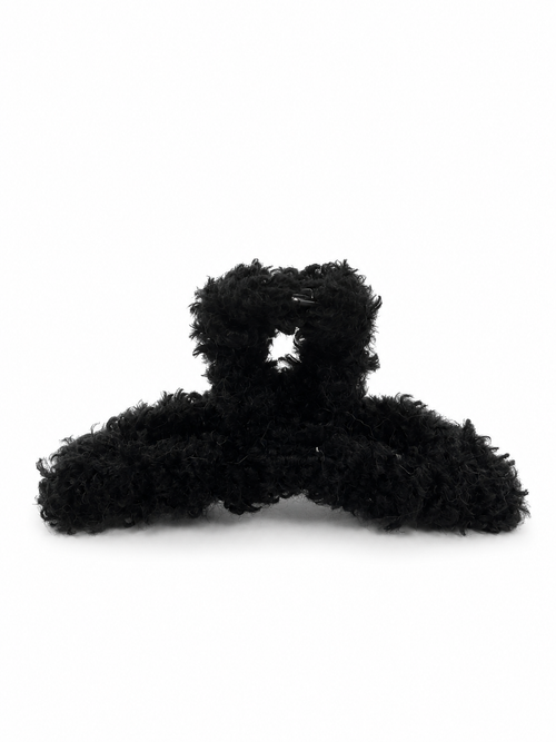 Korean-style plush faux fur claw clip