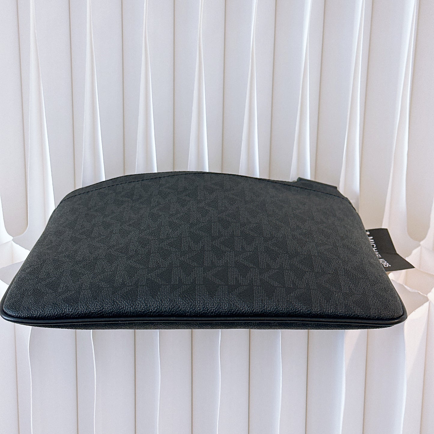 Michael Kors MK Jet Set Medium Flat Crossbody Bag NWT Black