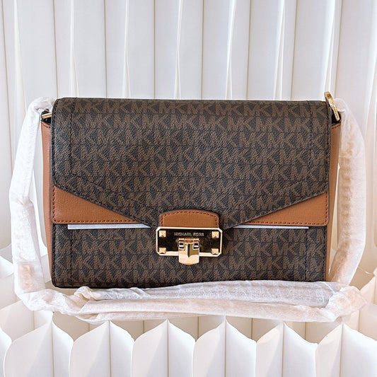 Michael Kors Kinsley Medium Flap Signature Brown