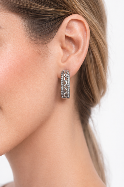 Silver circle earrings inlaid with diamonds