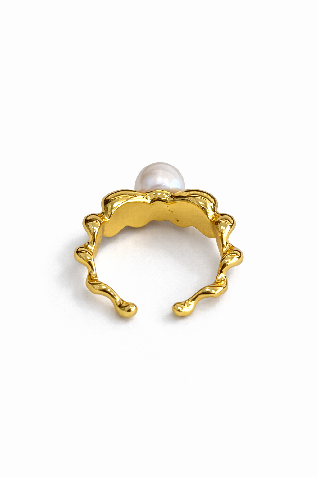 Pearl Twisted Pattern Ring