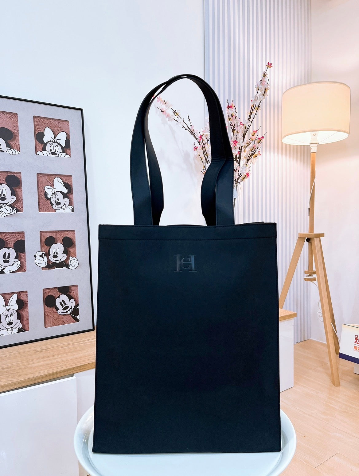 Carolina Herrera Good Girl Parfume Black Tote
