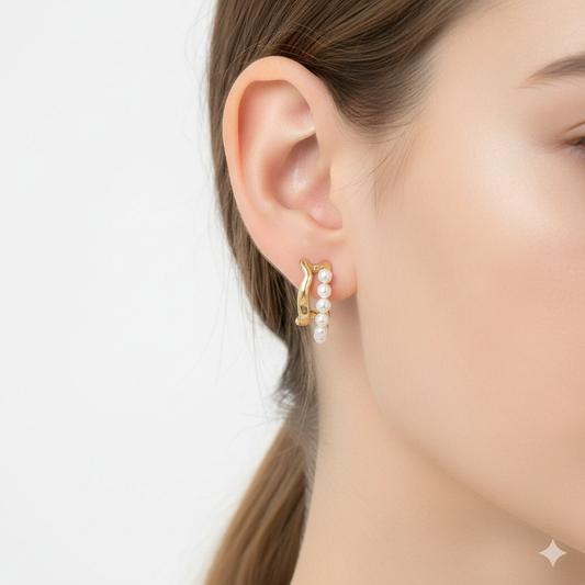Curved Bar Pearl Stud Earrings
