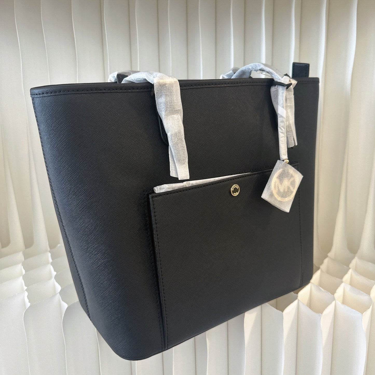 MICHAEL KORS JET SET ITEM MEDIUM TOP ZIP POCKET TOTE SHOULDER BAG BLACK