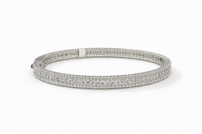 Diamond-encrusted beaded bracelet