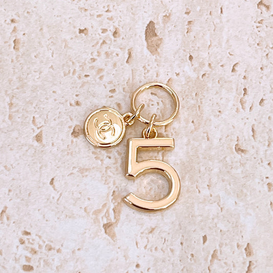 Chanel Beauty No 5 charm