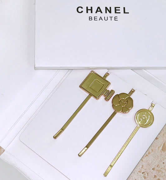 Chanel Coco Set Of 3 Gold Plated Hair Clips