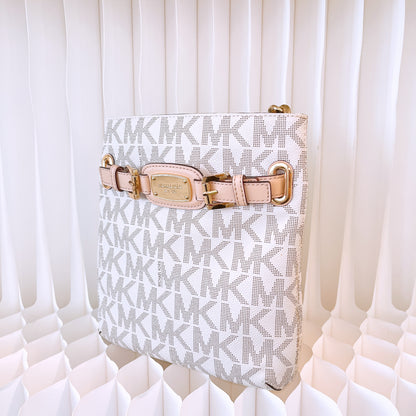 Michael Kors MK Jet Set Vanilla PVC Signature MK Chain Crossbody Bag