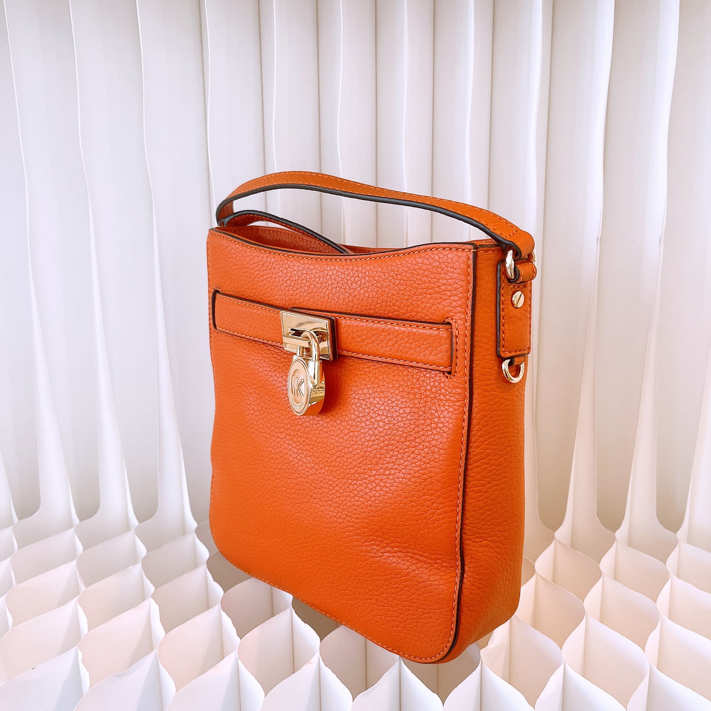 Michael Kors Hamilton Crossbody Pebble Leather In Orange