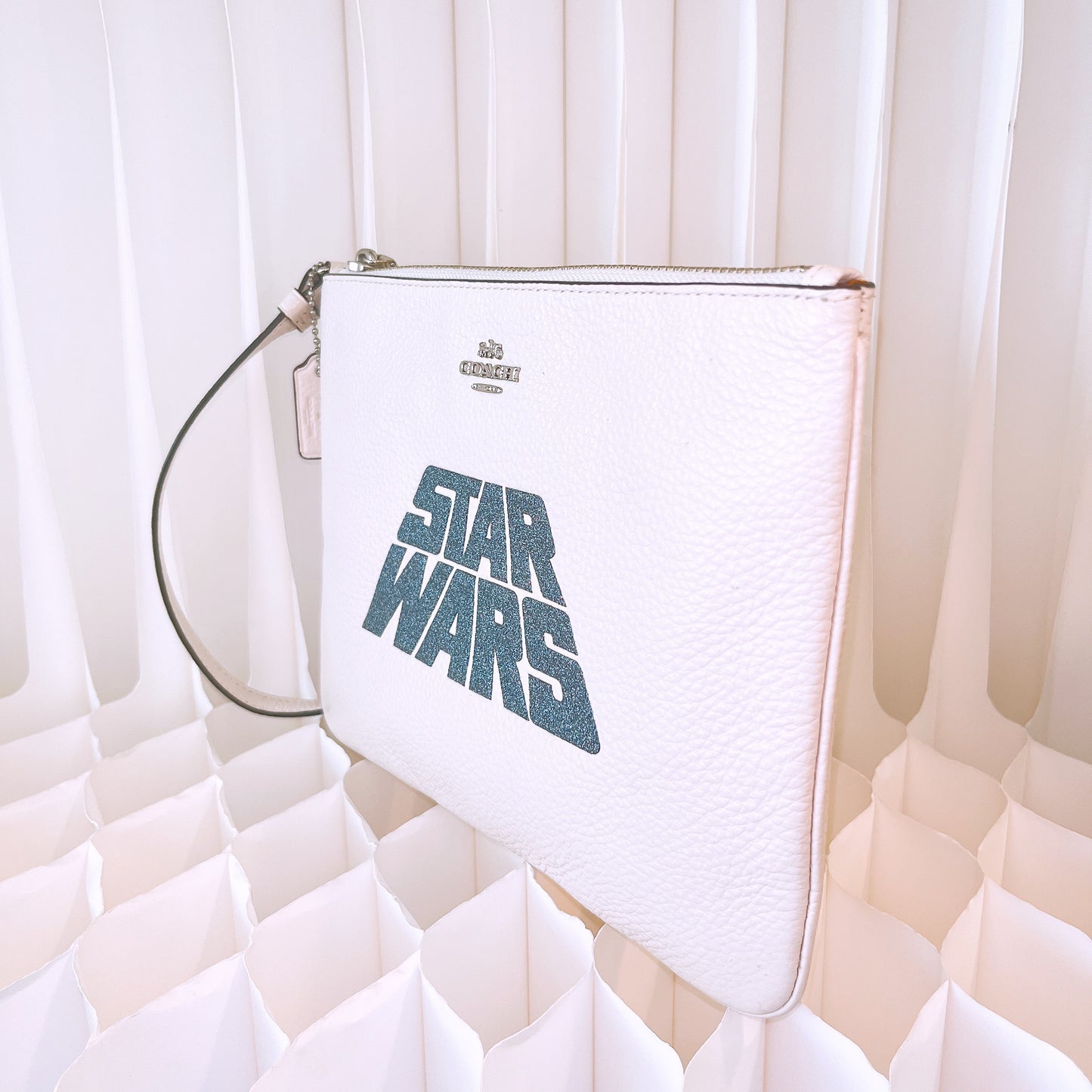 Star Wars X Coach Gallery Pouch With Glitter Motif