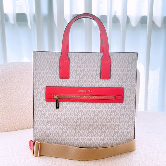 Michael Kors Kenly Large Signature Tote