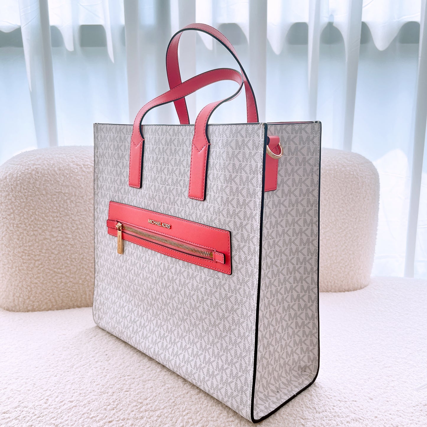 Michael Kors Kenly Large Signature Tote