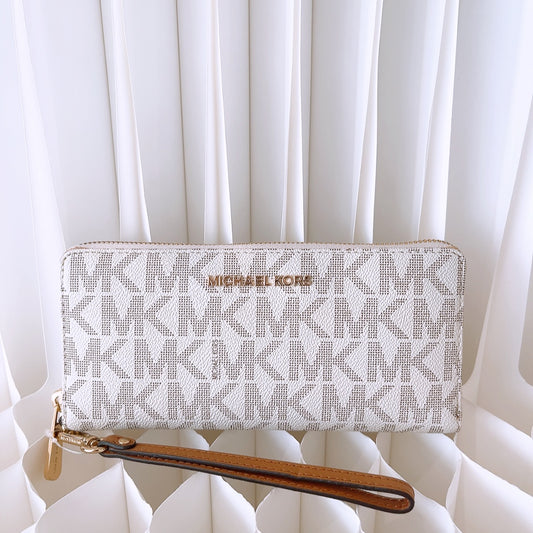 Michael Kors Jet Set Travel Continental Wallet vanilla/Acrn