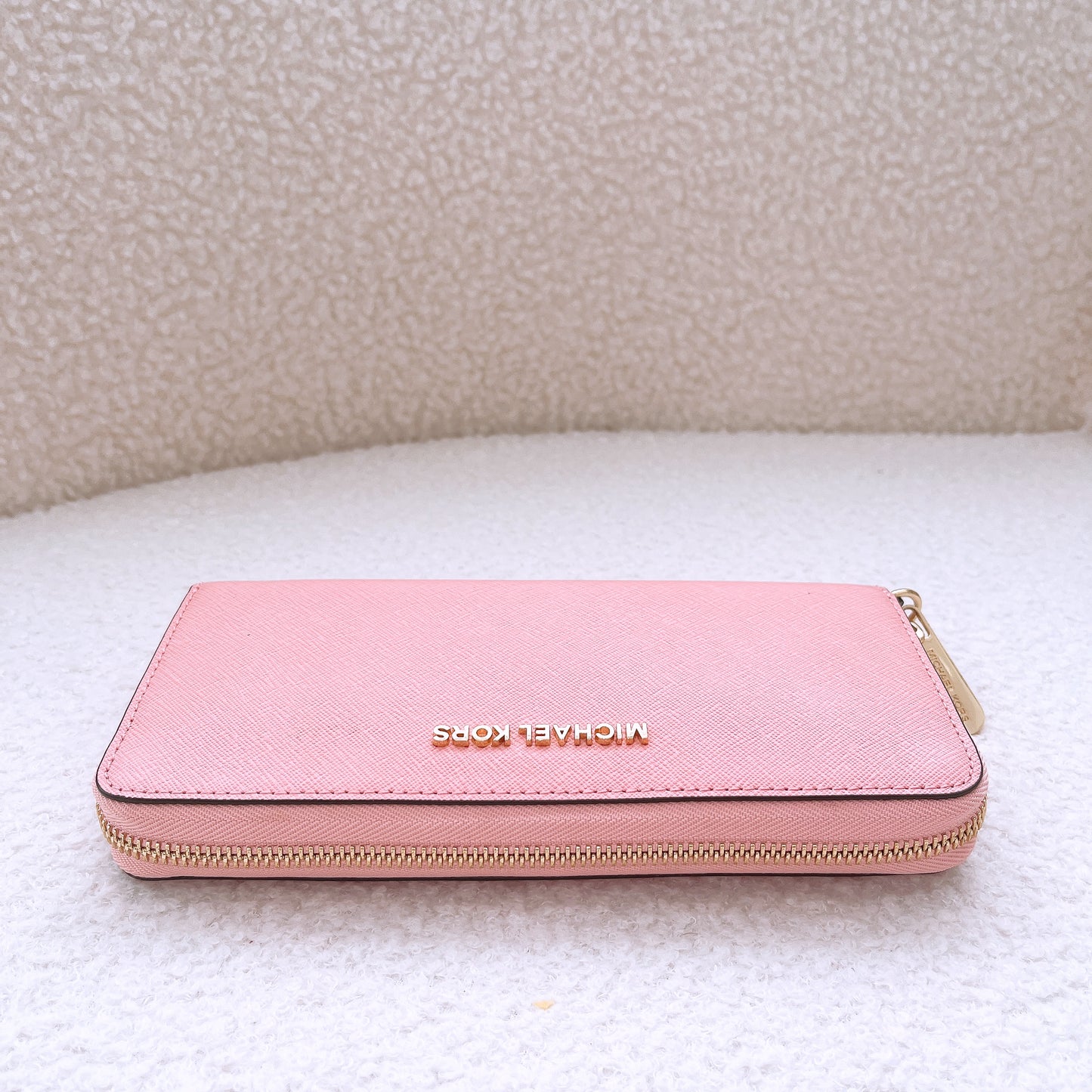 Michael Kors Jet Set Travel Tech Continental Leather Pale Pink