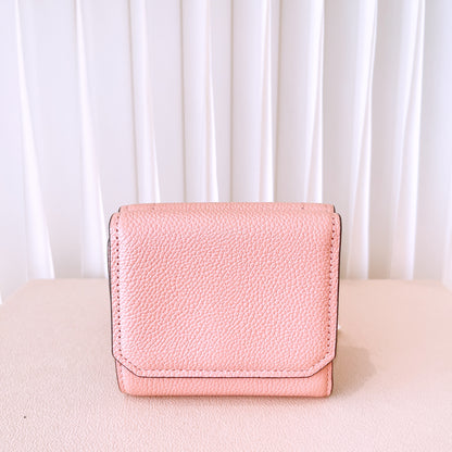Michael Kors HAYES Leather Medium Trifold Wallet