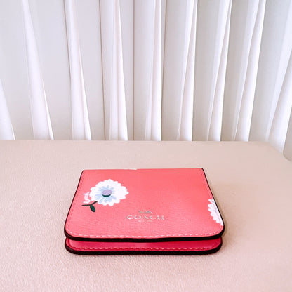 Coach Daisy Card Case In Bubblegum Multi