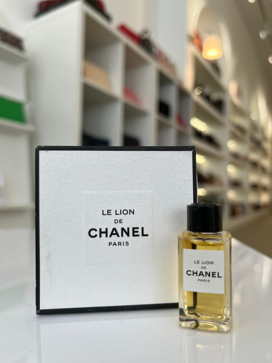 Le Lion Eau de Parfum Chanel for women and men 4ml